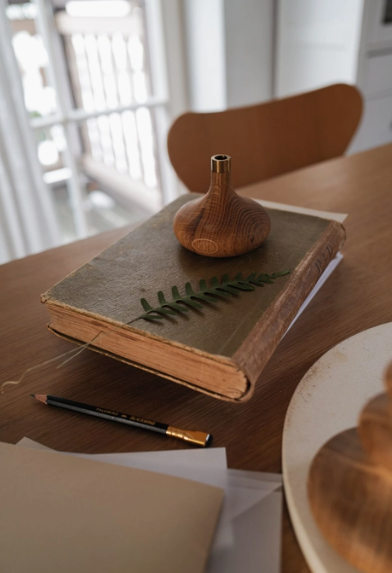 Oak Candle Holder